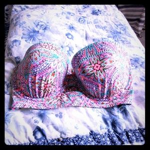 Super Sexy "Strapless" Multi-Color Swimsuit Top